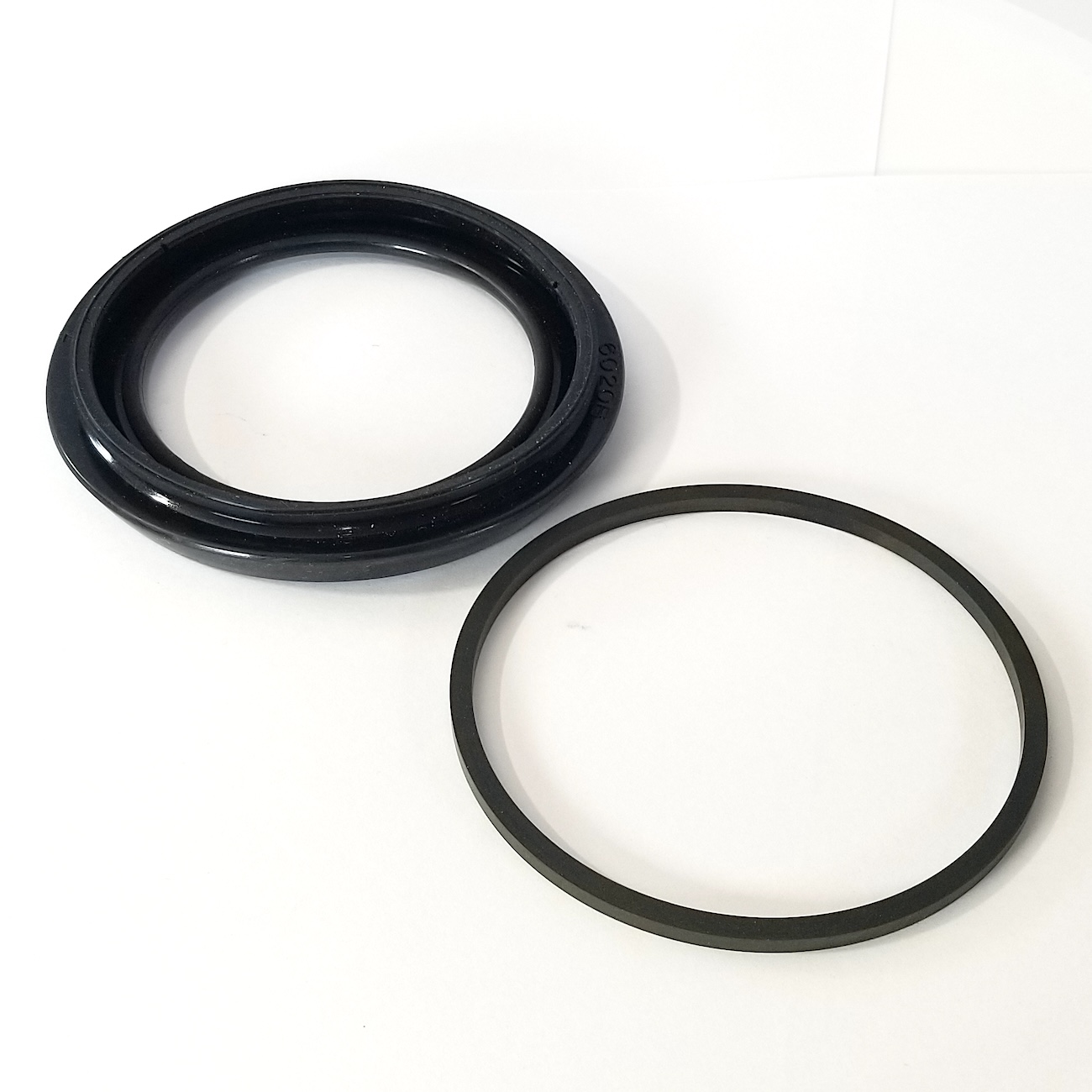 Bendix Brake Caliper Repair Kit 66817 seals2
